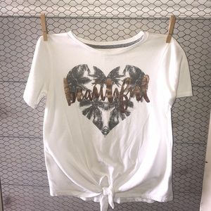 Old Navy “Beautiful” tee